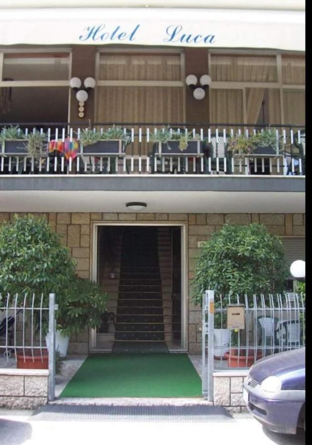 Hotel Luca Rimini Exterior foto