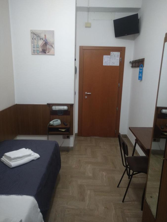 Hotel Luca Rimini Exterior foto